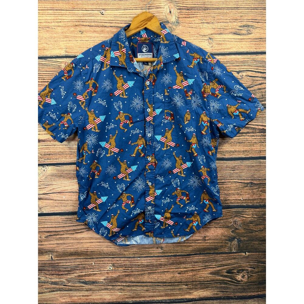 Staghorn Outfitters Mens L Blue Bigfoot Fireworks Patriotic Button Shirt 4637